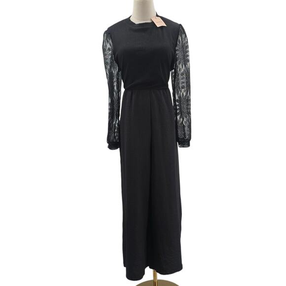 BLOOMCHIC 14-16 1X Plus Black Crochet Lace Mesh Mock Neck Jumpsuit NWT B84 - Picture 3 of 10